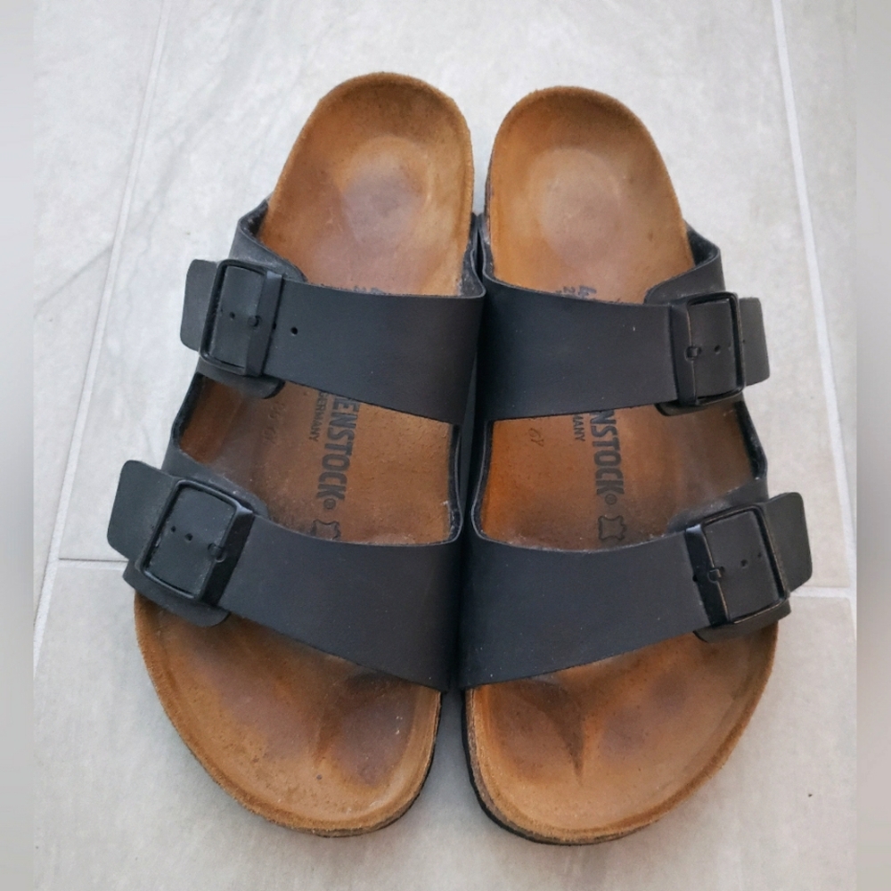 Like New Birkenstock Arizona